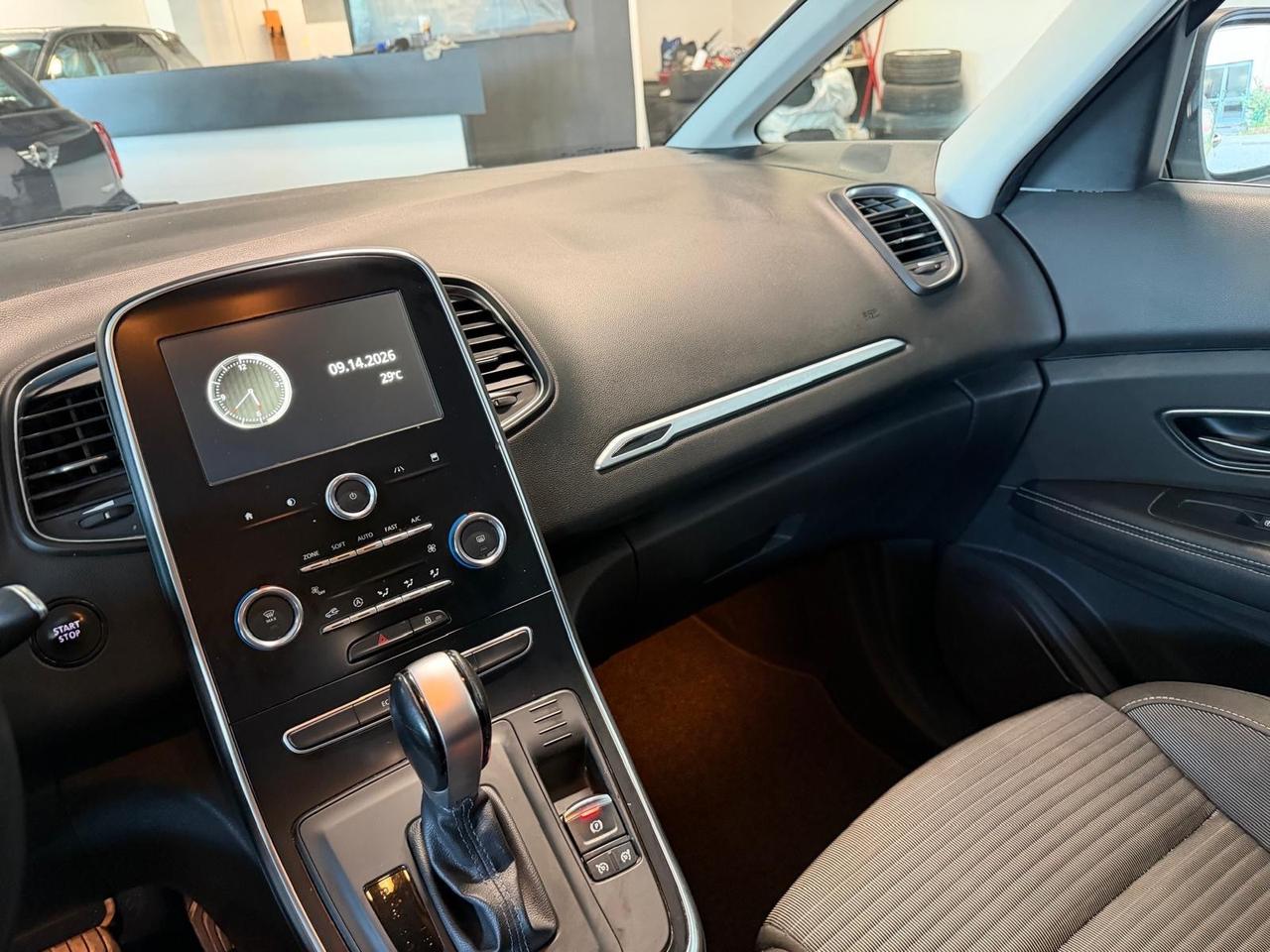 Renault Grand Scenic Blue dCi 120 CV Initiale Paris