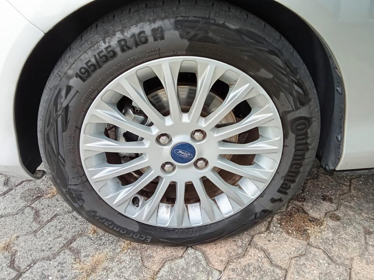 Ford B-Max 1.0 EcoBoost 100 CV Titanium Business