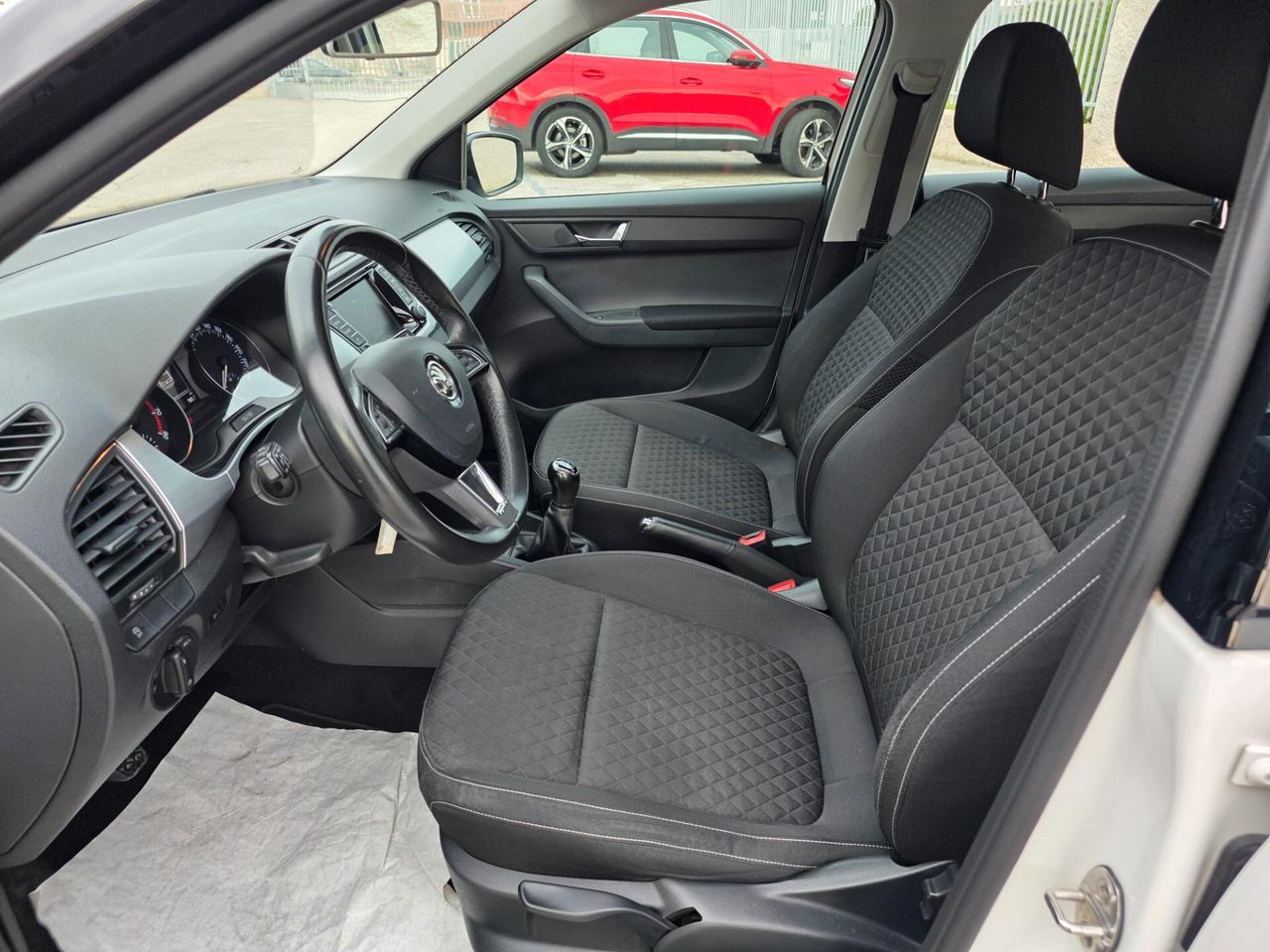 Skoda Fabia 1.0 MPI 60 CV Twin Color Design Edition Nero