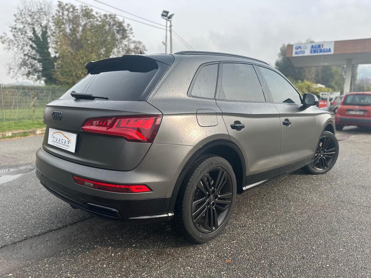 Audi Q5 S Line 2.0 40 TDI #7433