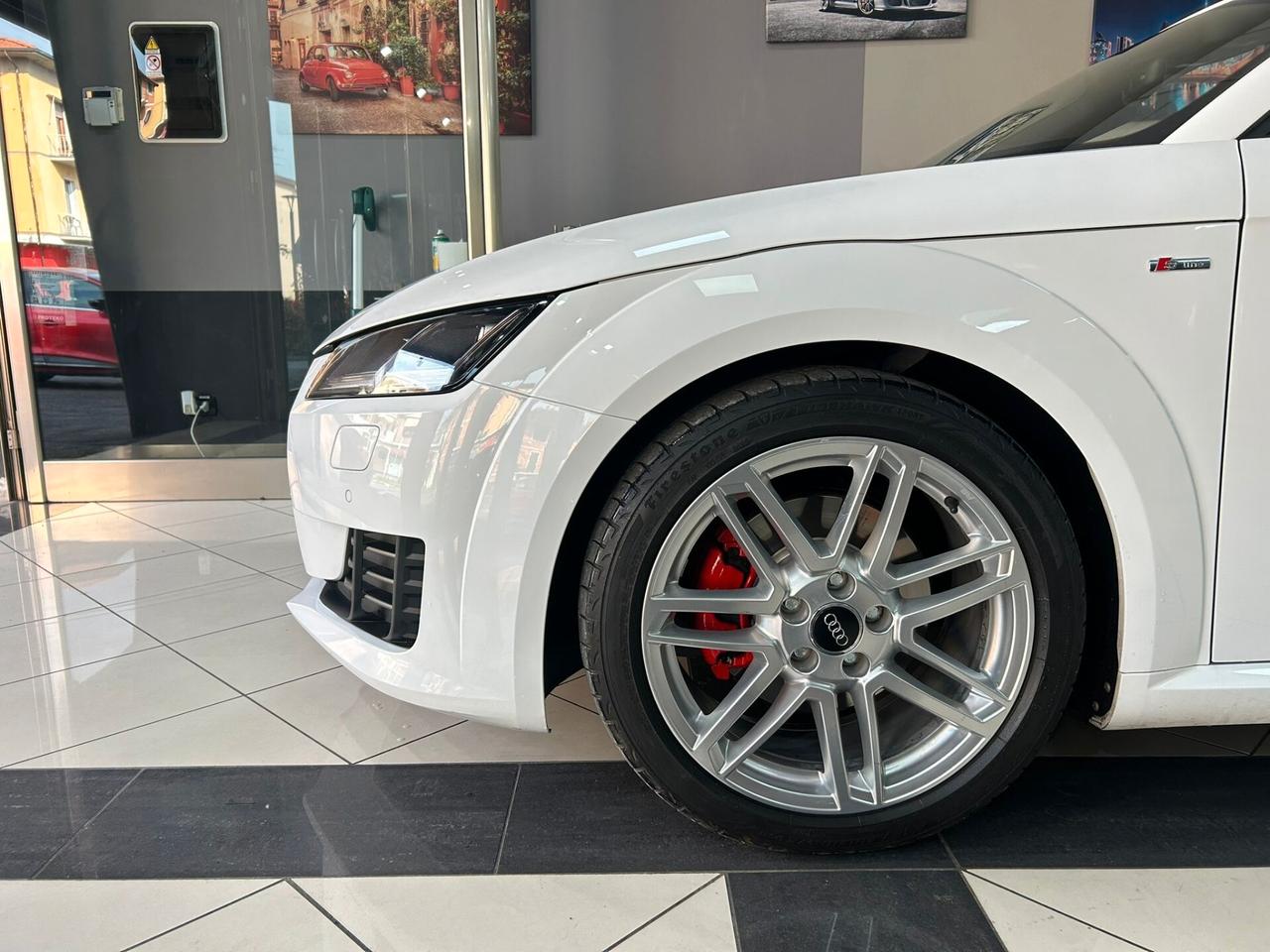 Audi TT Roadster 2.0 TFSI quattro S tronic line