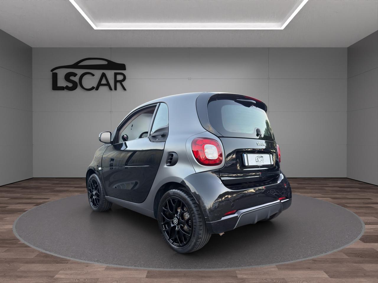 Smart fortwo coupe Fortwo 0.9 t Superpassion 90cv - UNIPRO - PROMO FINANZIAMENTO - IVA ESPOSTA - SPORT - SCHERMO - PELLE - TETTO