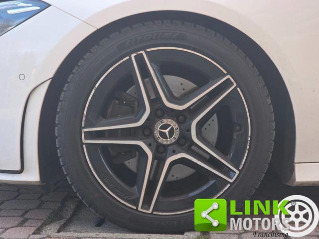 MERCEDES-BENZ CLA 220 d Premium Plus AMG Night Pack