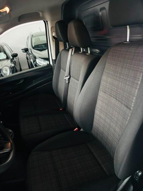 Mercedes-benz Vito 2.2 114 CDI , PERMUTABILE