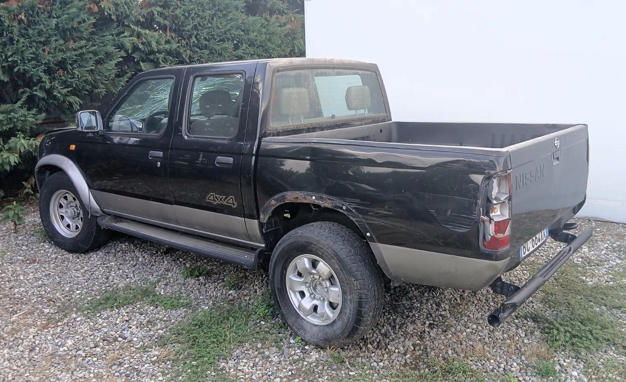 Nissan Navara 2.5 TD Duoble Cab Inc. 76kw