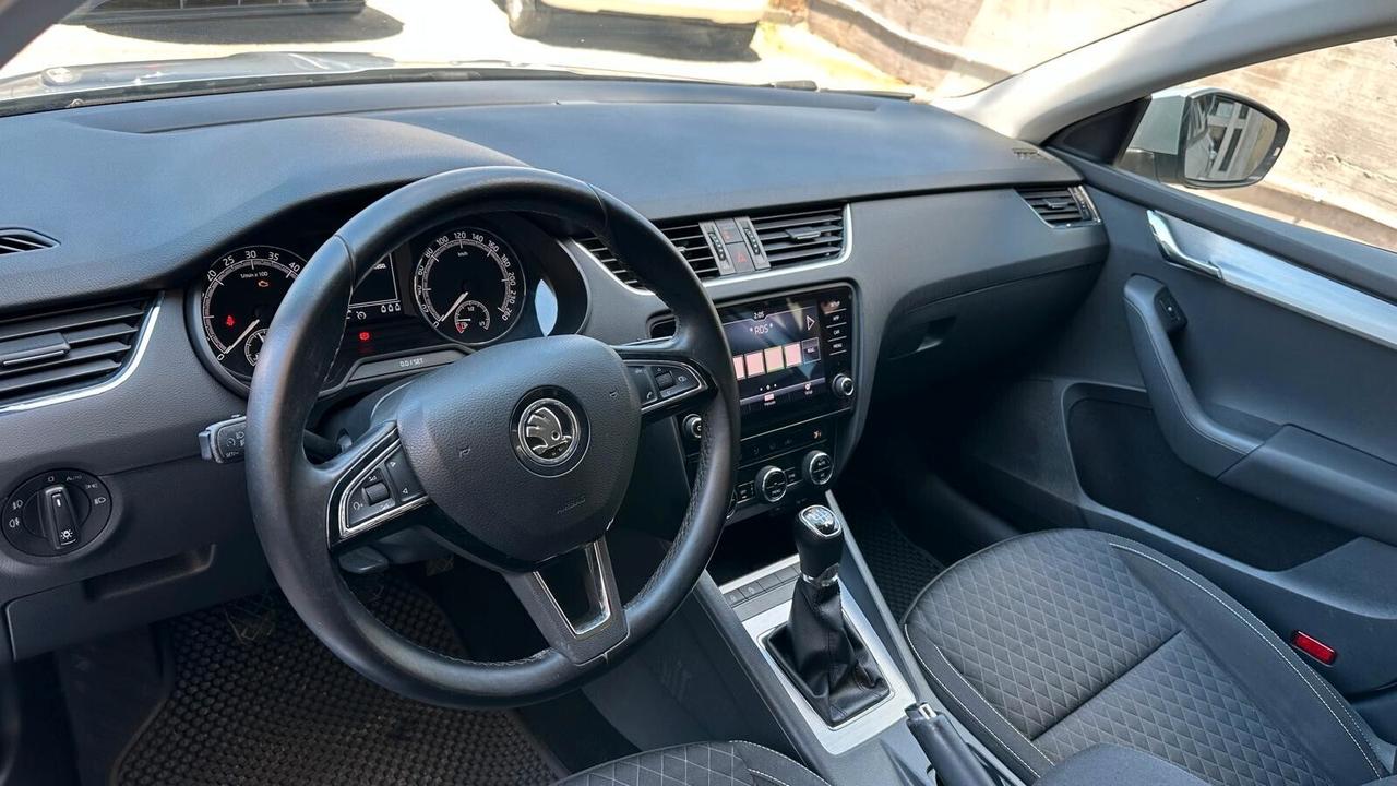Skoda Octavia 1.6 TDI CR 115 CV Wagon BUSINESS