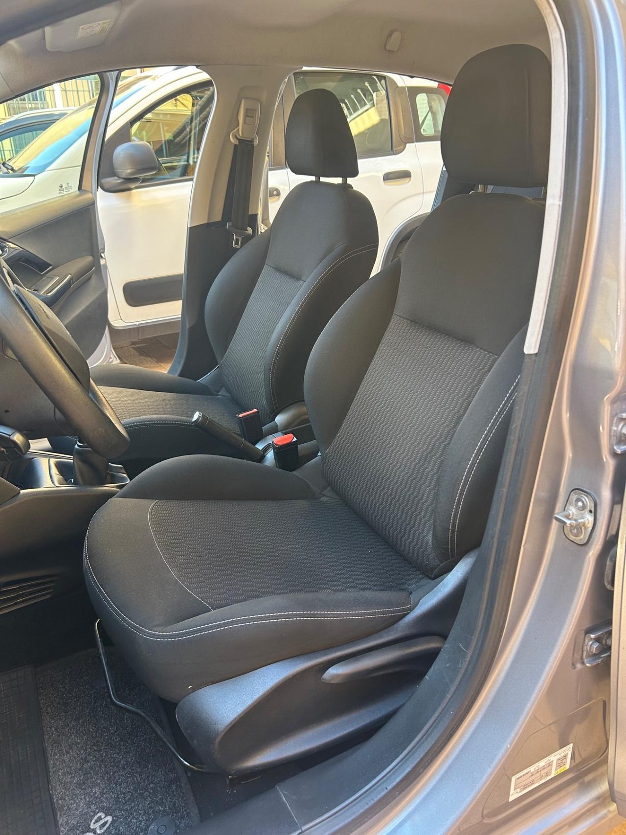 Peugeot 208 PureTech 82 5 porte - 2019