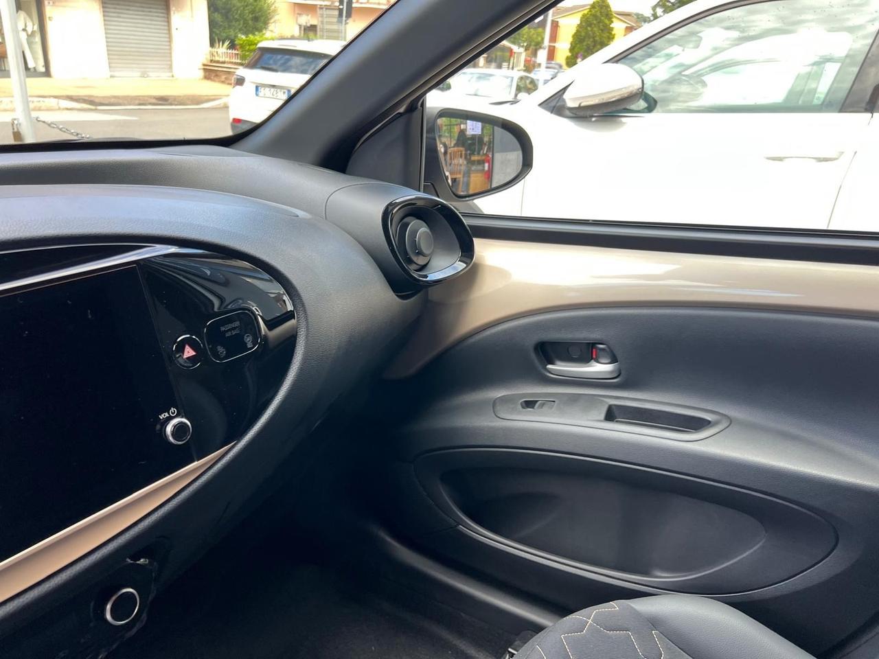 Toyota Aygo X 1.0 VVT-i 72 CV 5 porte Lounge