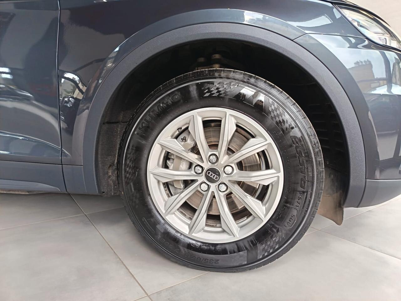 Audi Q5 35 TDI S tronic Business Advanced