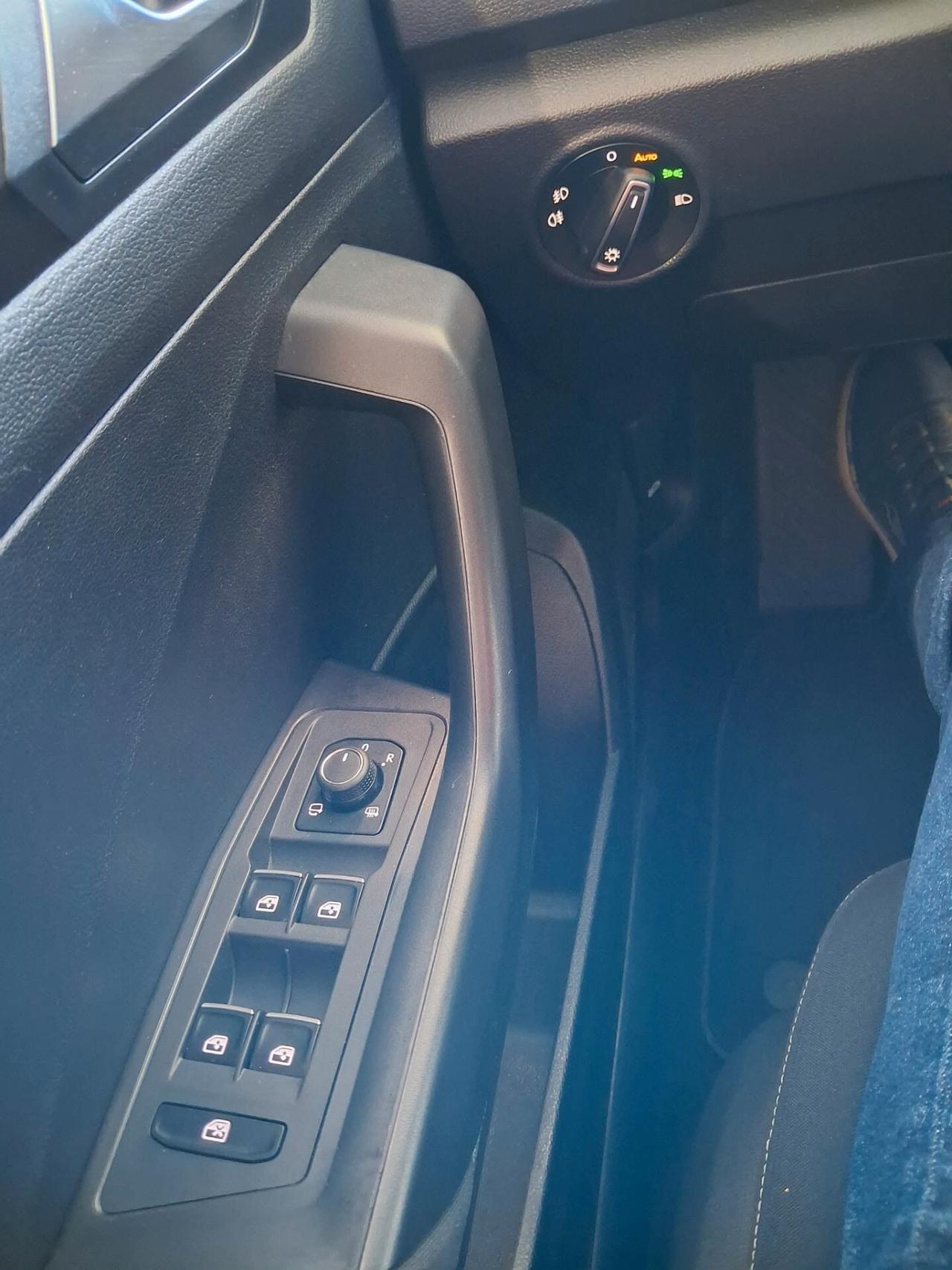 Volkswagen T-Roc 1.6 TDI SCR Style BlueMotion Technology