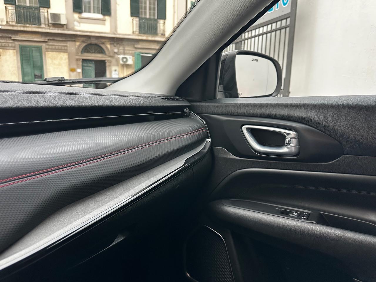 Jeep Compass 1.3 Turbo T4 240 CV PHEV AT6 4xe Trailhawk