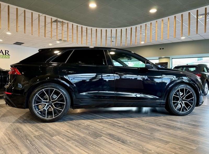 Audi Q8 45 TDI quattro tiptronic Sport