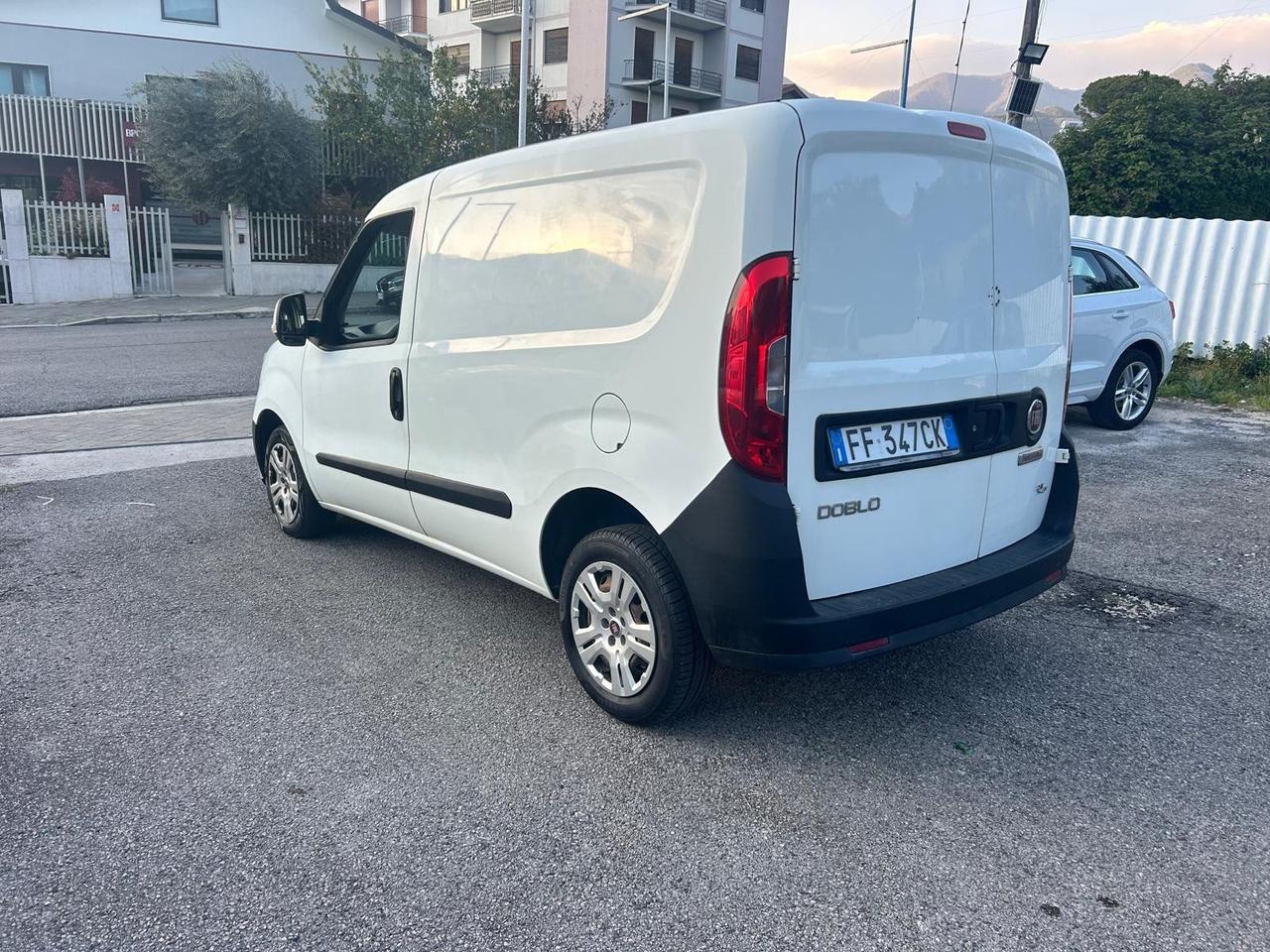 Fiat Doblò 1.6 MJT 105CV PC-TN Cargo Lamierato SX