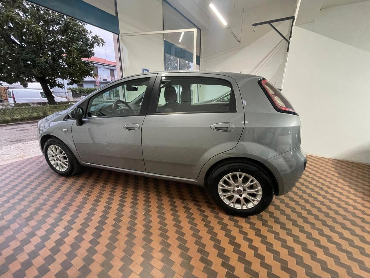 Fiat Punto 1.4 5 porte GPL