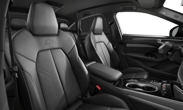AUDI A6 TDI 150 kW S tronic quattro S line edition.
