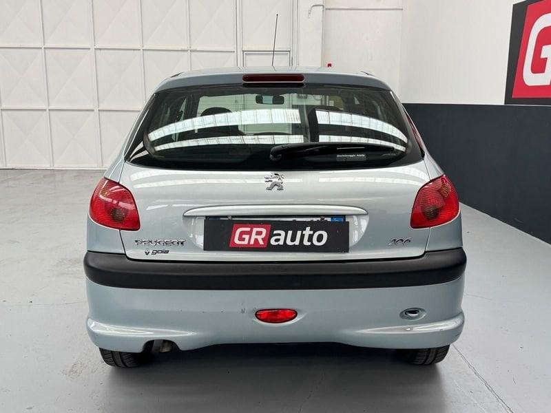 Peugeot 206 1.4 16V 5p. Roland Garros
