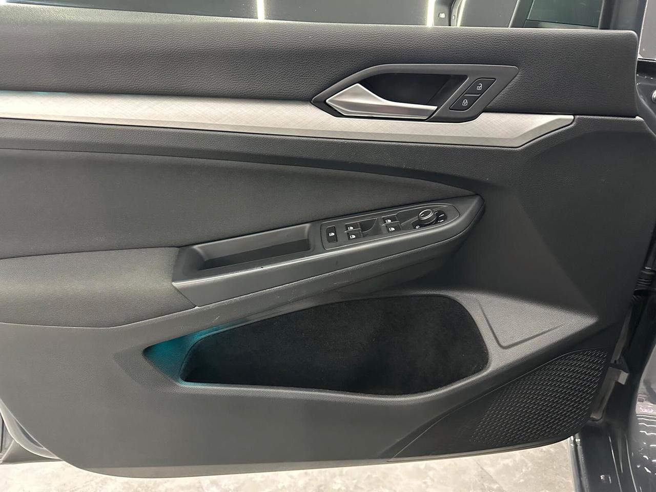 Volkswagen Golf Golf VIII 2020 2.0 tdi Style 115cv dsg