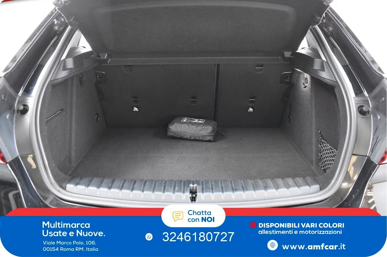 Bmw 118d 5p. Business Advantage Cambio Automativo navi