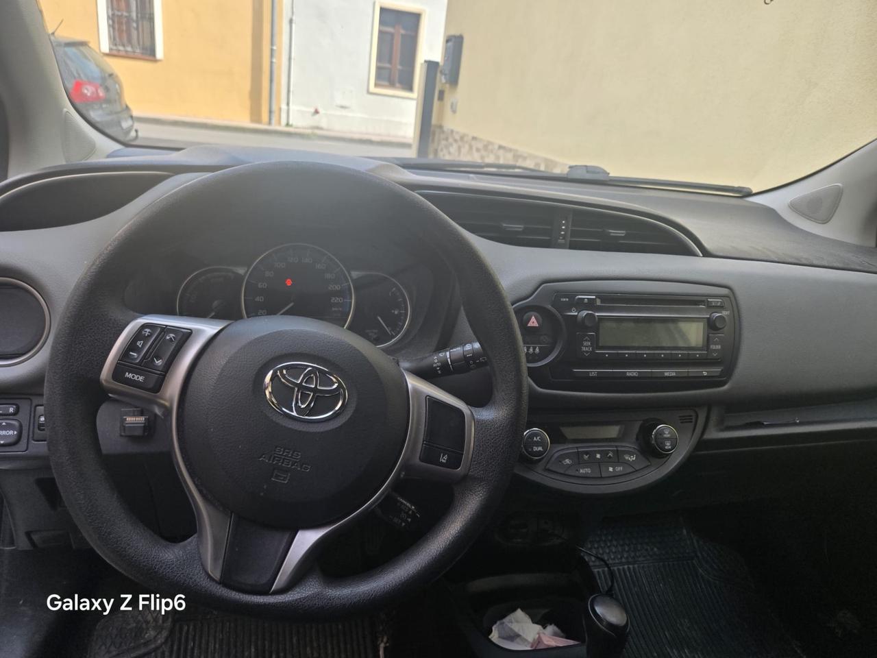 Toyota Yaris 1.0 5 porte Lounge