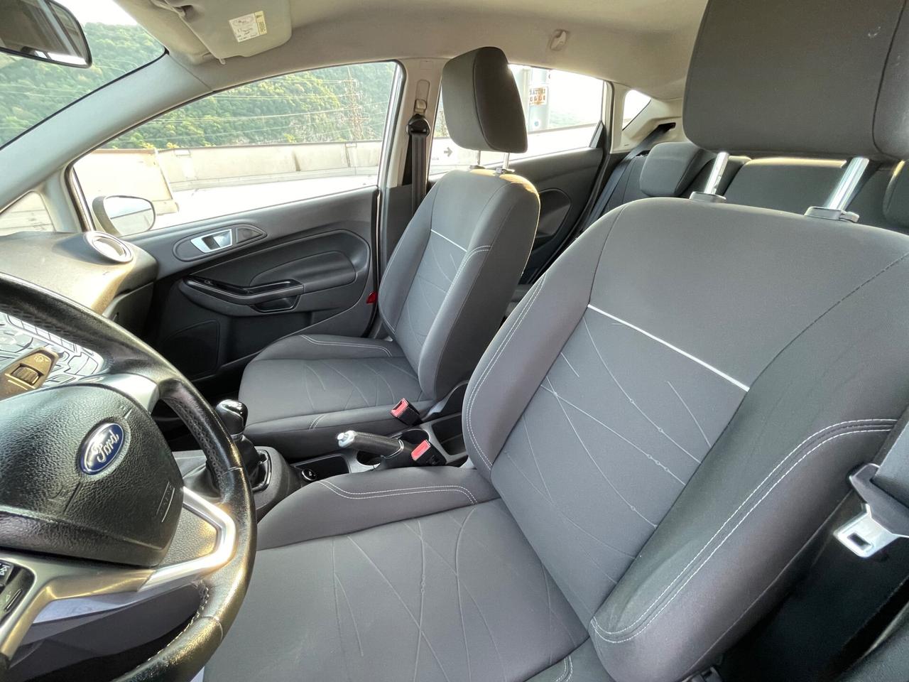 Ford Fiesta 1.5 TDCi 75CV 5 porte ST-Line OK NEOPATENTATI