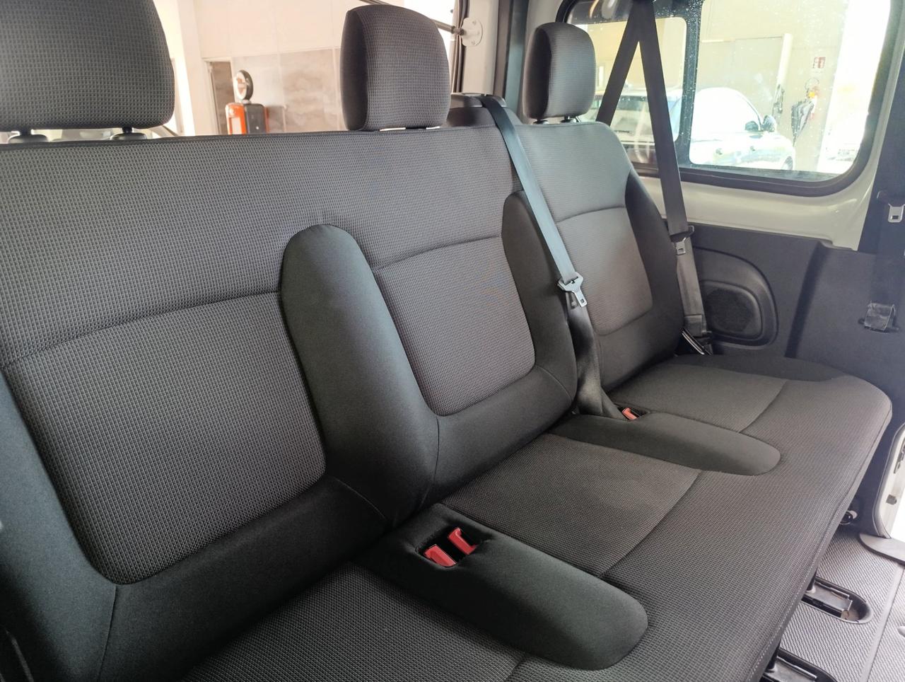 NISSAN Primastar bus 2.0 dci 110cv S&S L1H1 9p.ti