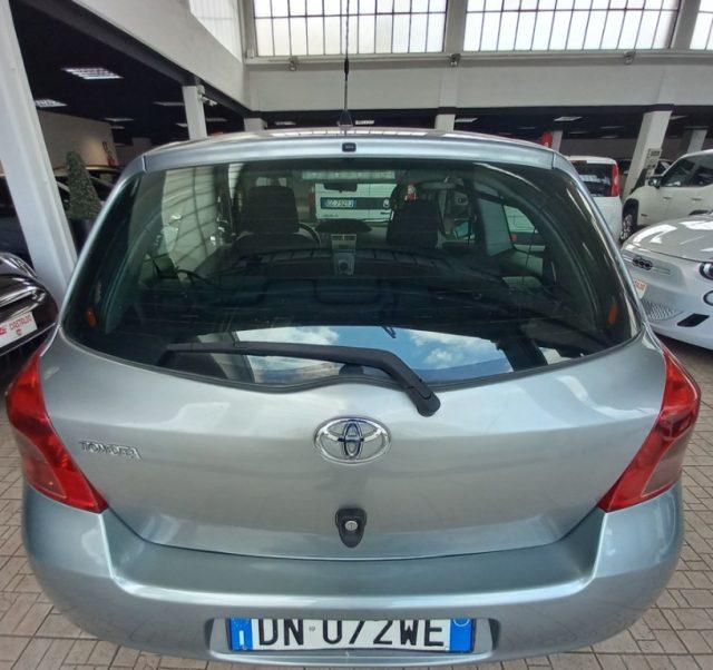 TOYOTA Yaris 1.3 3 porte
