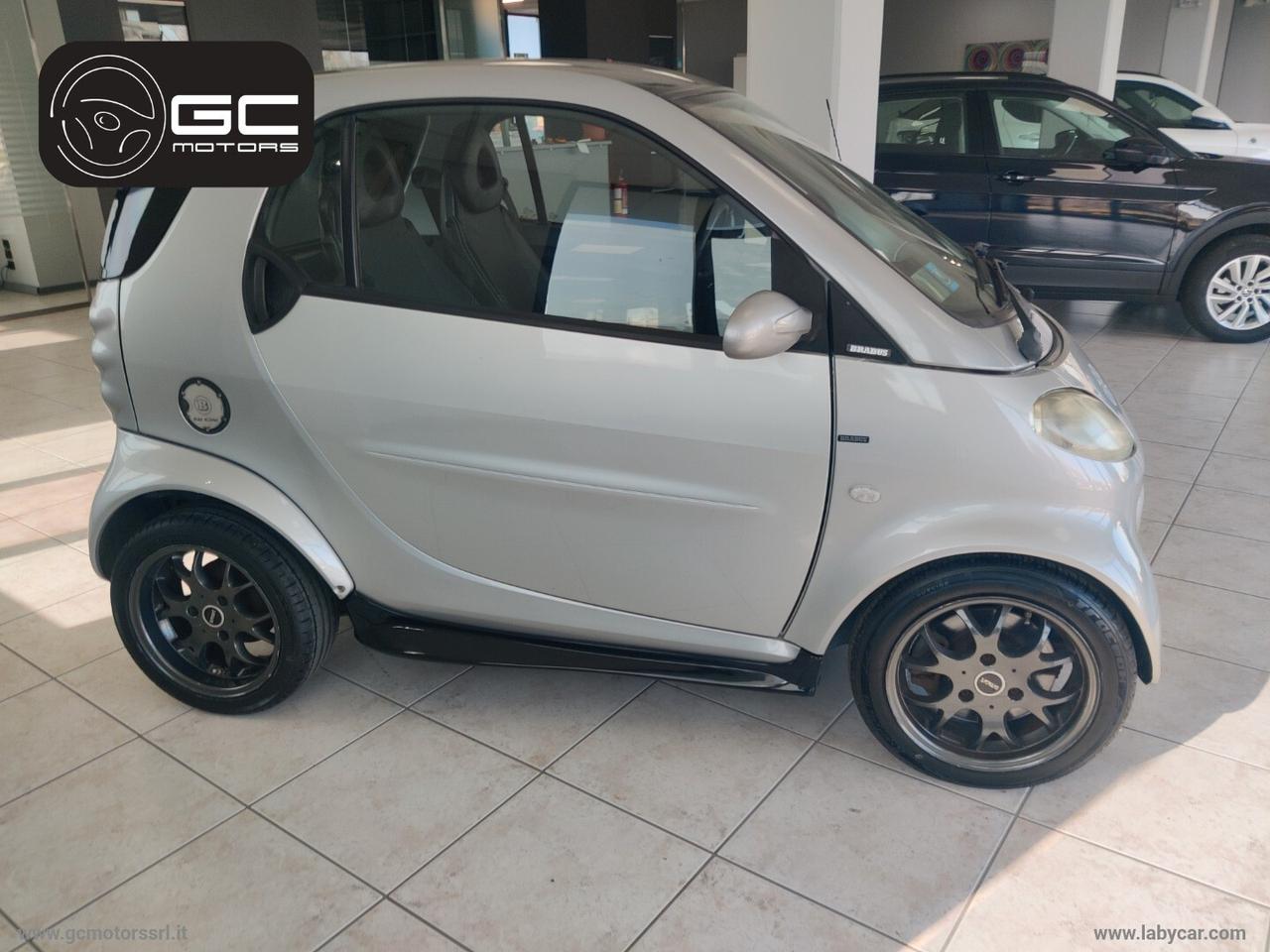 Smart 1.0 70 CV Brabus