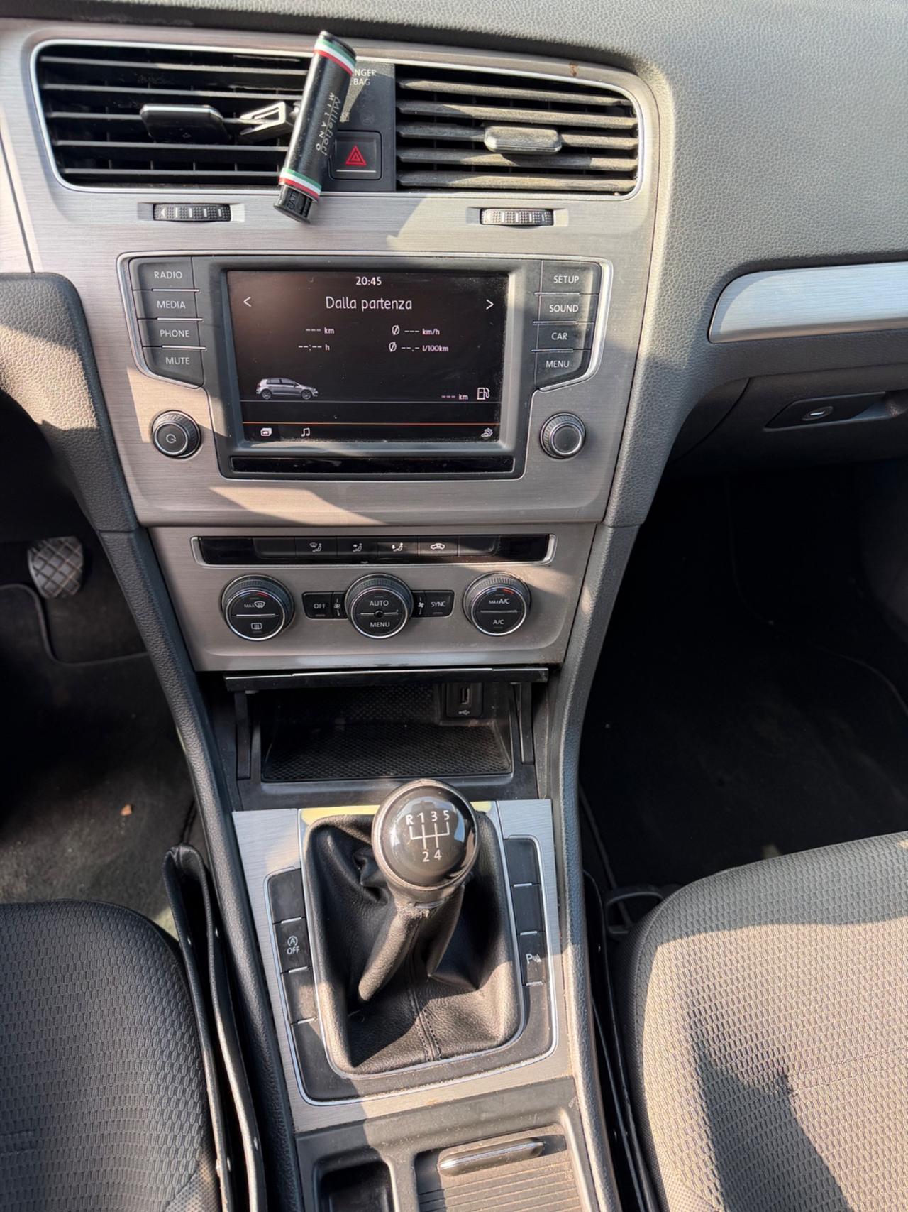 Volkswagen Golf 1.6 TDI 110 CV 5p. Highline BlueMotion Technology