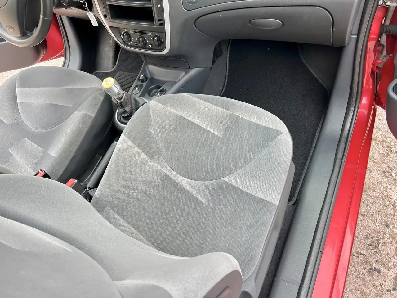 Citroen C2 1.1 60cv Seduction 1 PROPRIETARIO