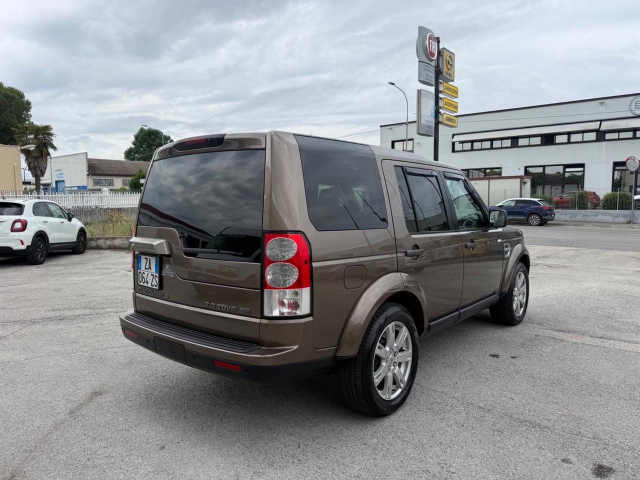 Land Rover Discovery 4 3.0 SDV6 245CV SE ESPETTACOLARE