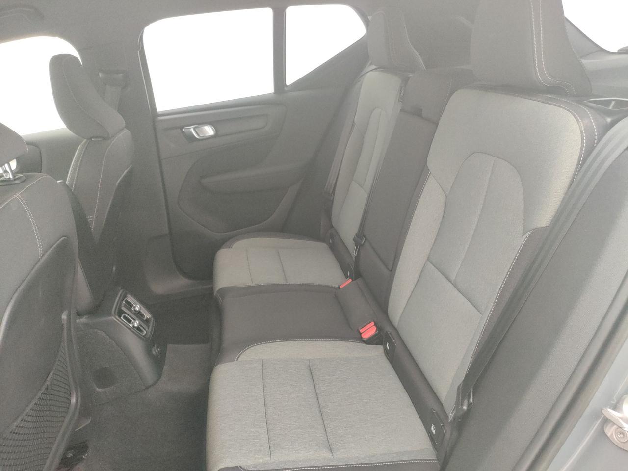 VOLVO XC40 2023 - XC40 1.5 t4 recharge phev Core auto