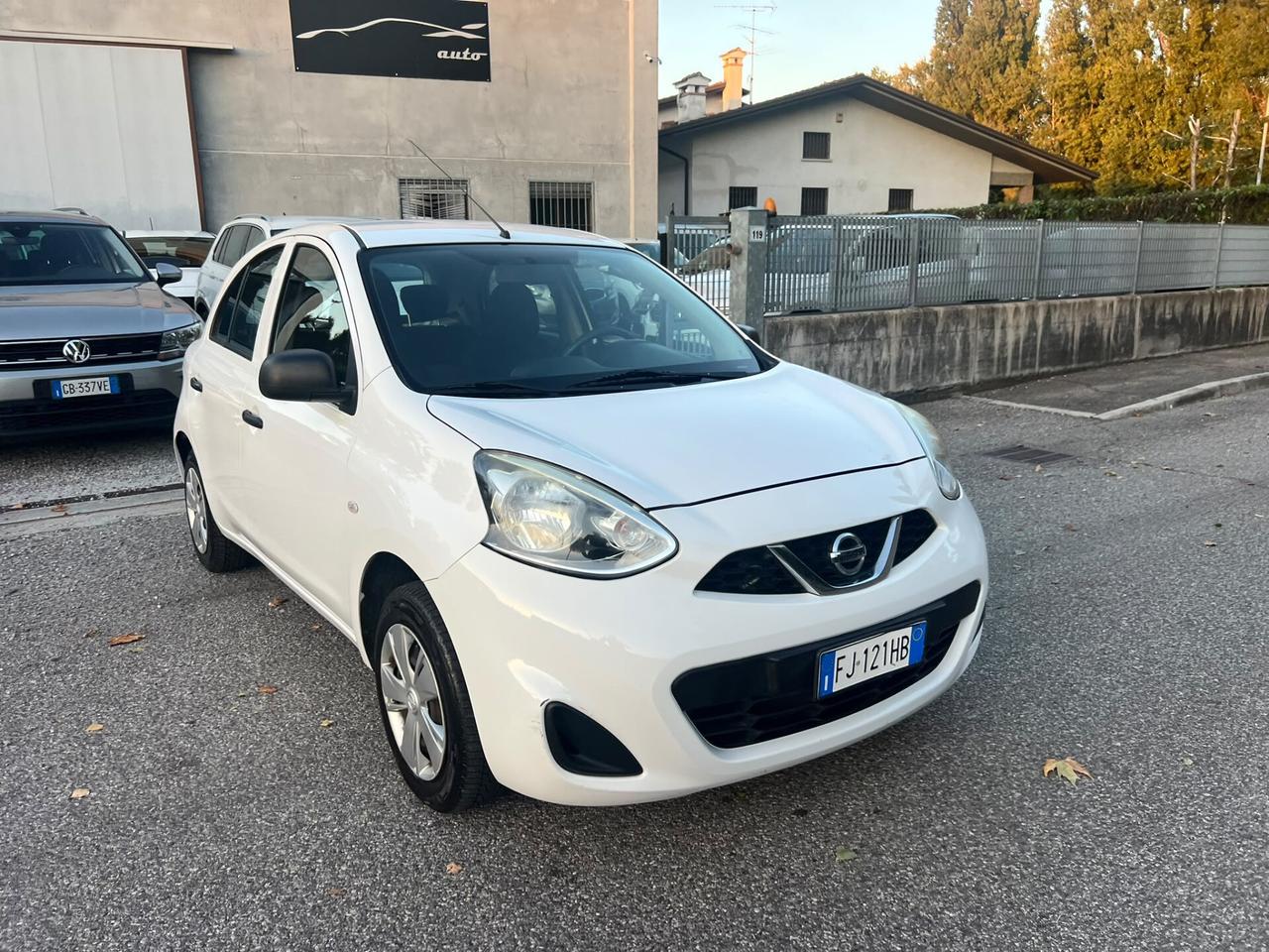 Nissan micra 1.2 benzina 80 cv 5 porte