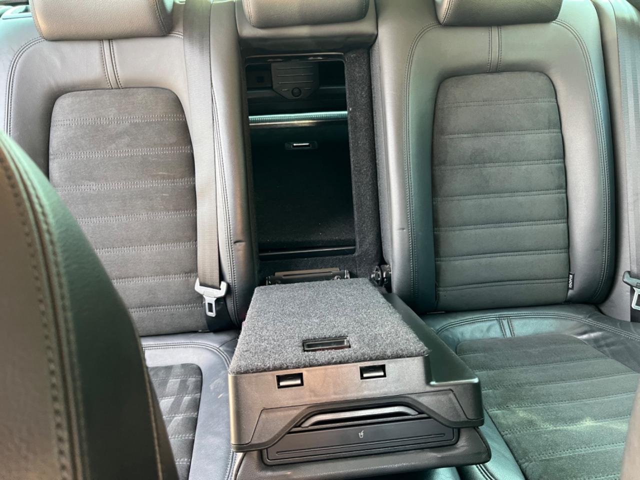 Volkswagen Passat 2.0 TDI DPF Var. Highline