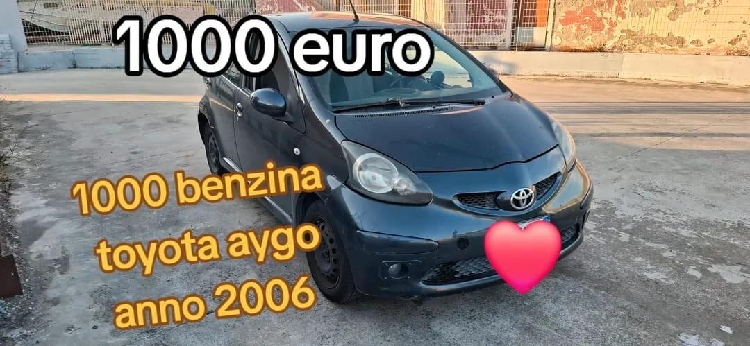 1000 benzina Toyota Aygo 1.0 12V VVT-i 5 porte