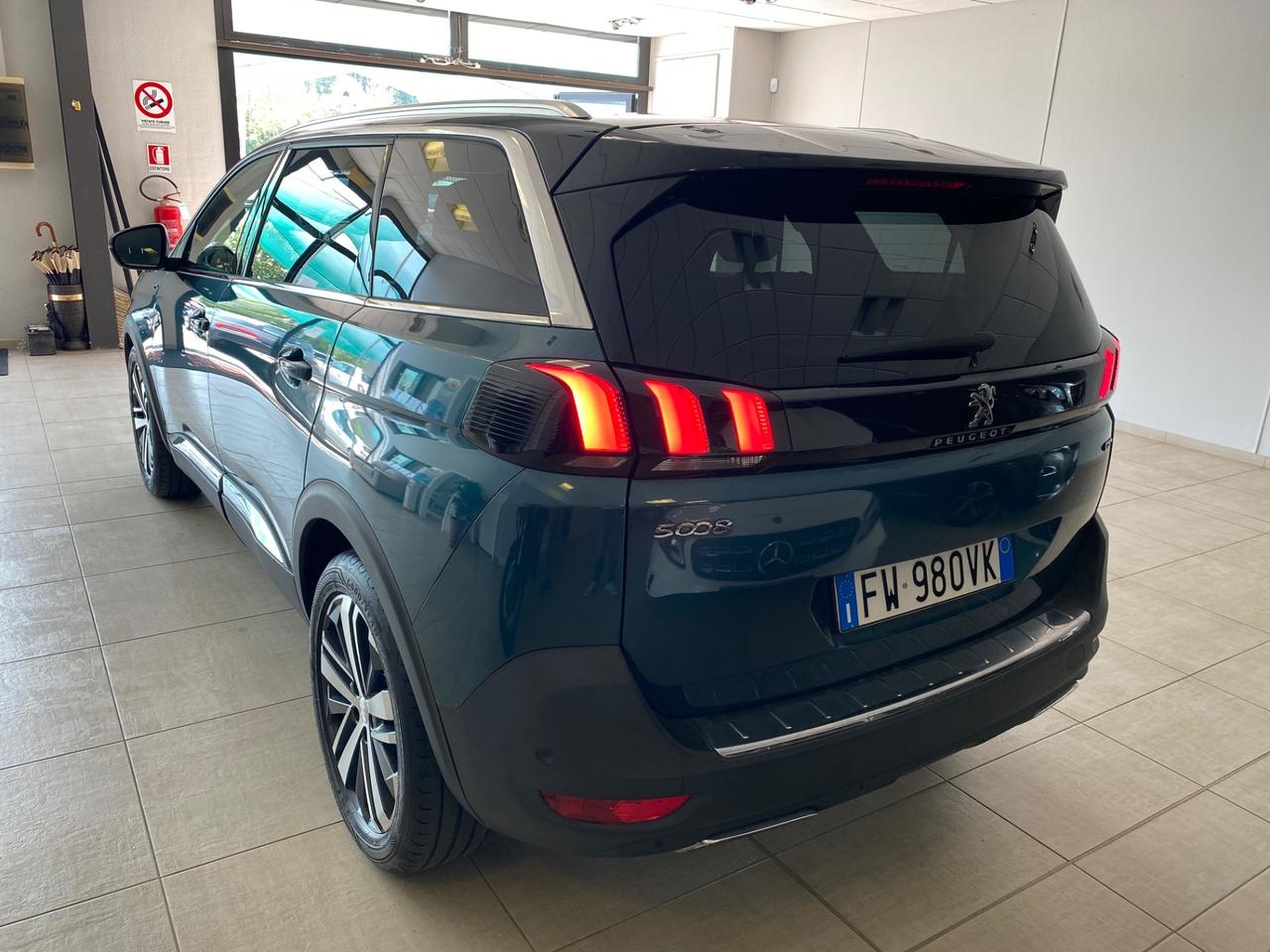 Peugeot 5008 GT PACK 2.0 177 Cv 7 POSTI
