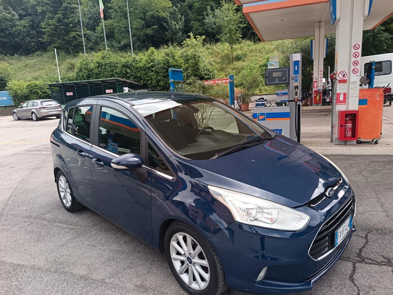 Ford B-Max 1.5 TDCi 95 CV Titanium ok neo patente