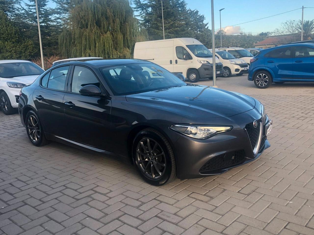 Alfa Romeo Giulia 2.2 Tdi 160 CV AT8 2022