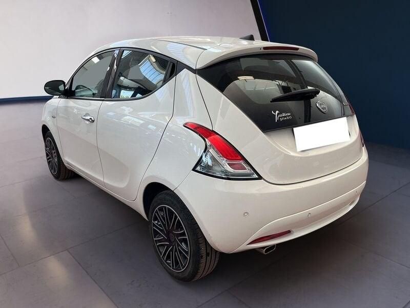 Lancia Ypsilon III 2021 1.0 firefly hybrid Gold s&s 70cv