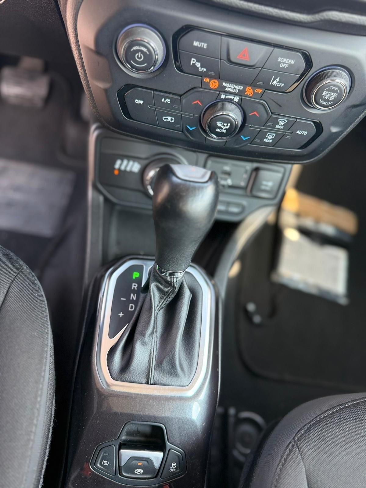 Jeep Renegade 2022 PHEV 4xe AT6 Limited IVA ESPOSTA