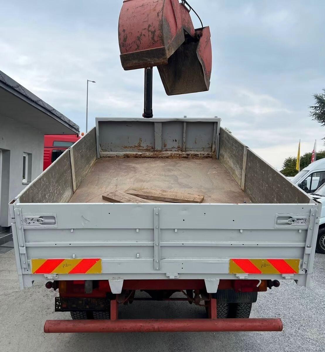 IVECO EUROCARGO TECTOR 75E15 RIBALTABILE CON GRU E BENNA