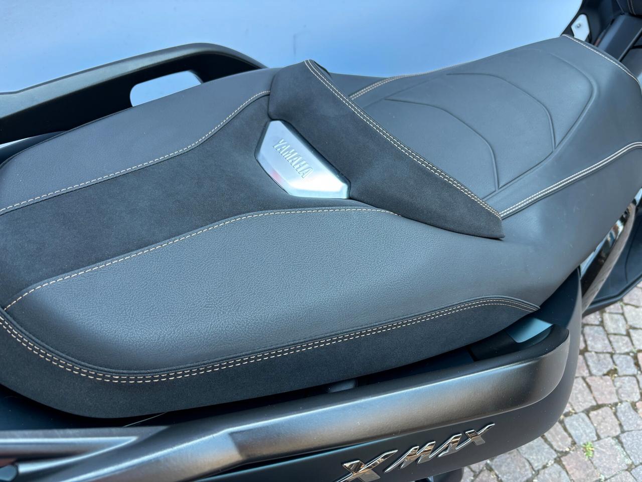 Yamaha X-Max 300 Tech Max
