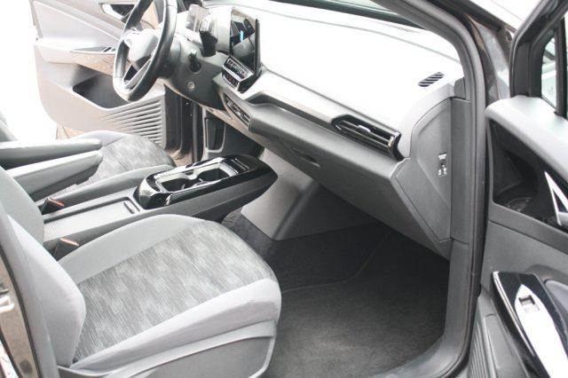 VOLKSWAGEN ID.4 Pro Performance