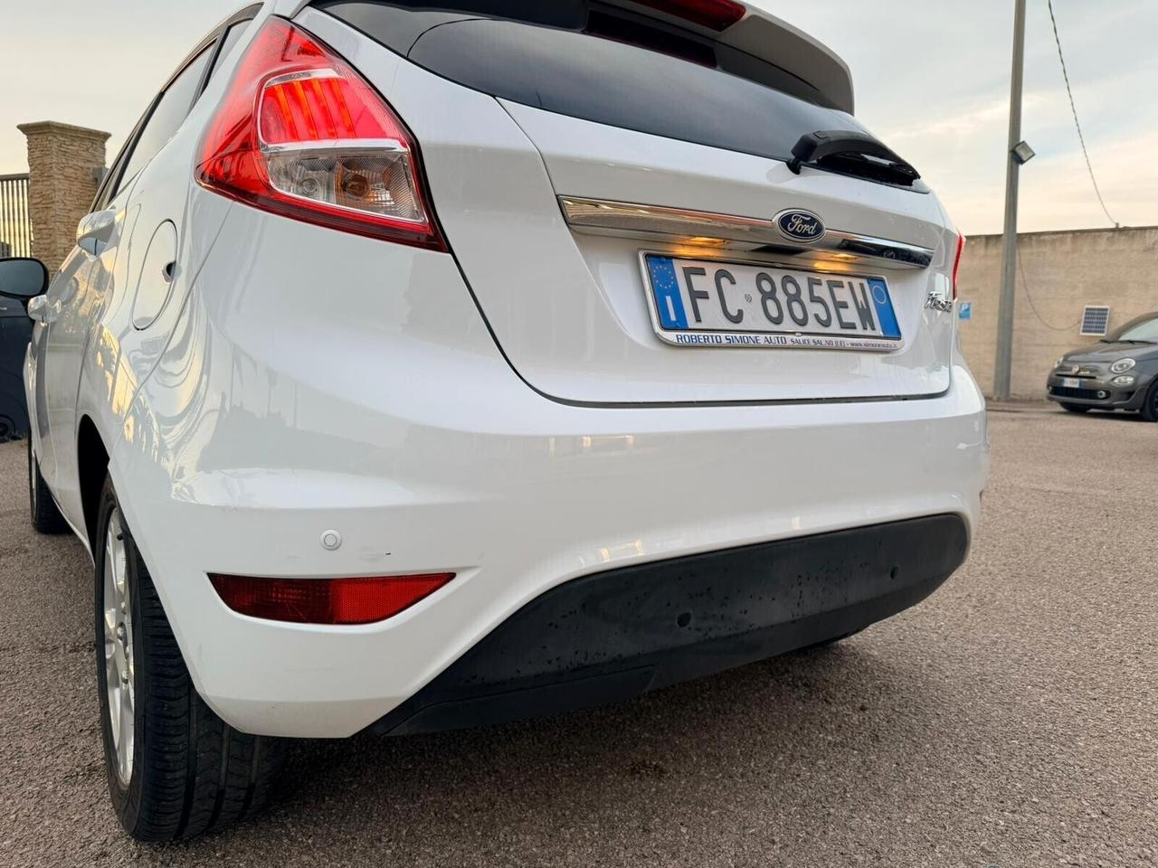 Ford Fiesta 1.5 TDCi 75CV 5 porte Titanium