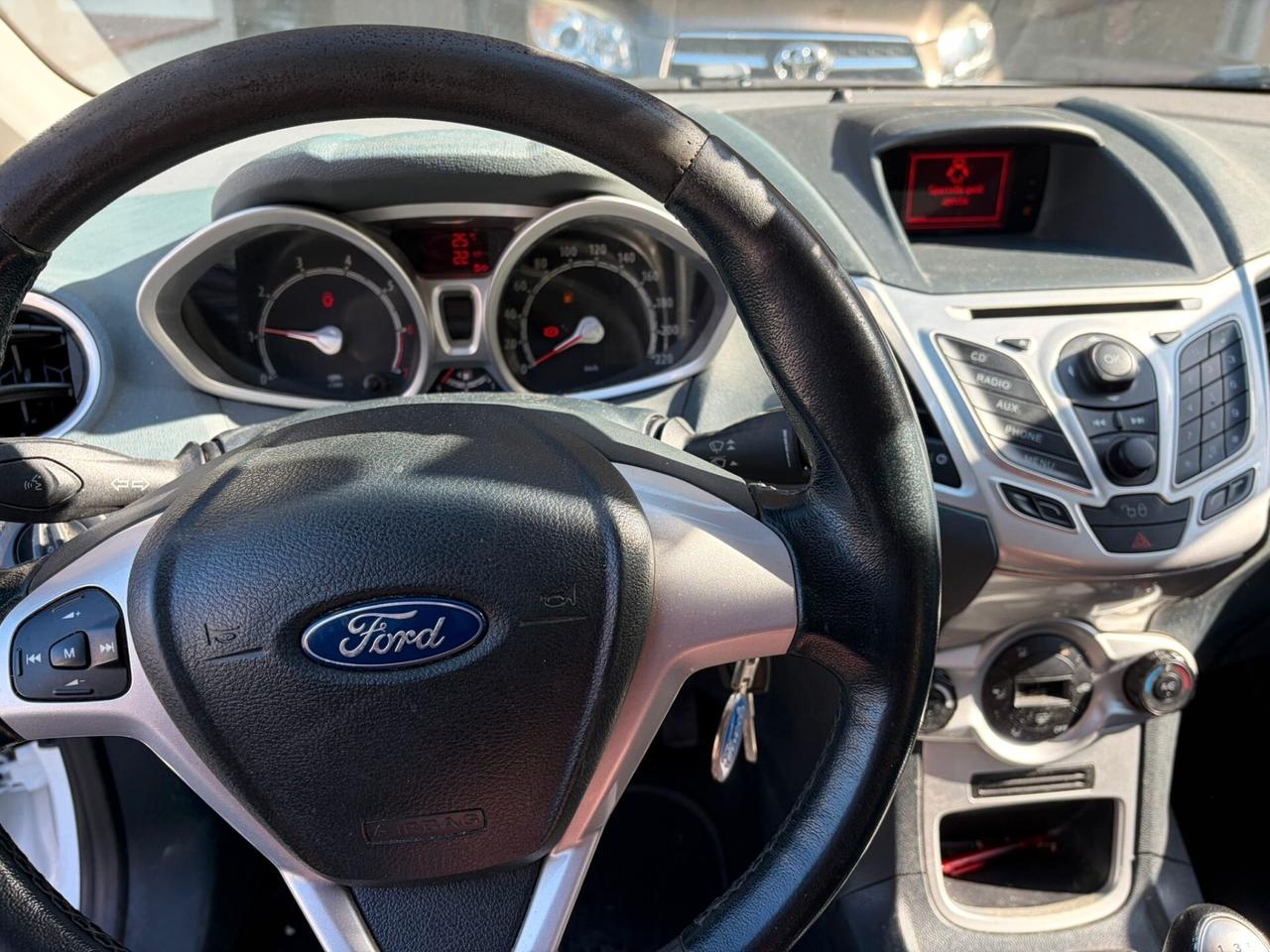 Ford Fiesta 1.2 82 CV 5 porte Titanium