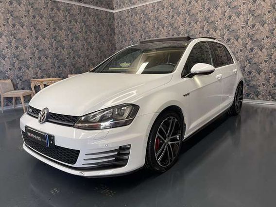 Volkswagen Golf Golf 5p 2.0 tdi Gtd (210)