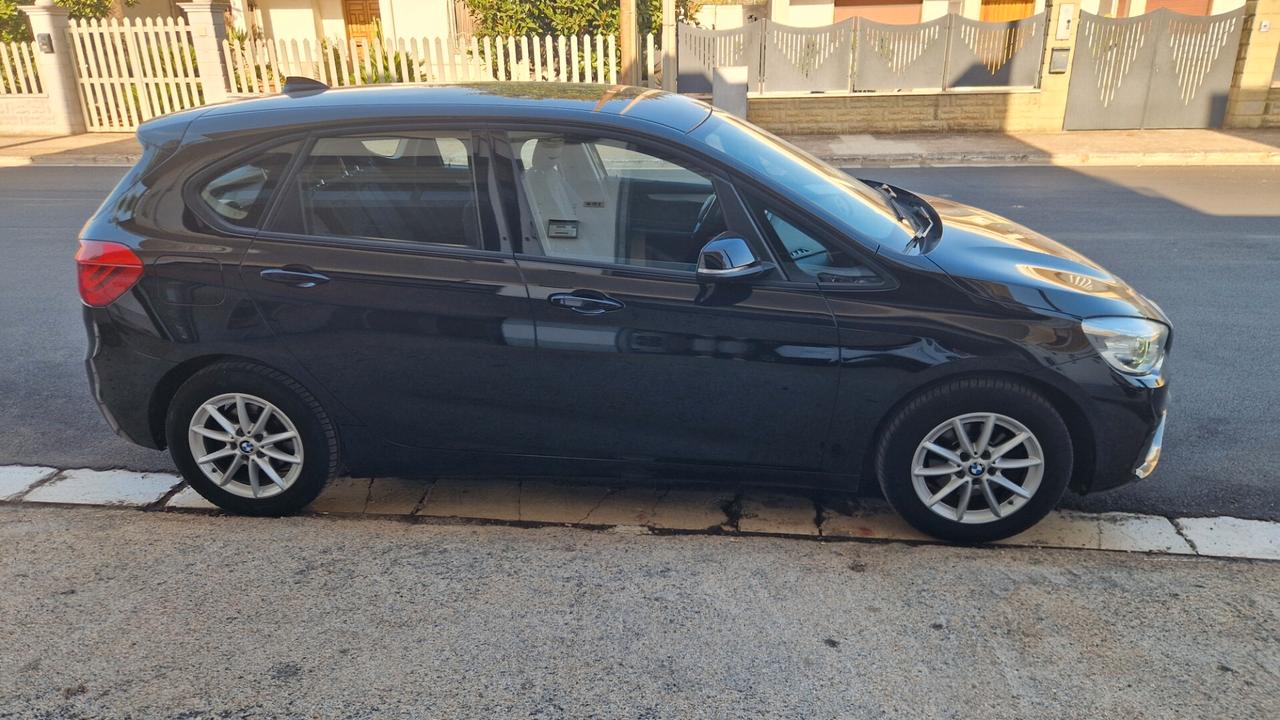 Bmw 216d Active Tourer Advantage