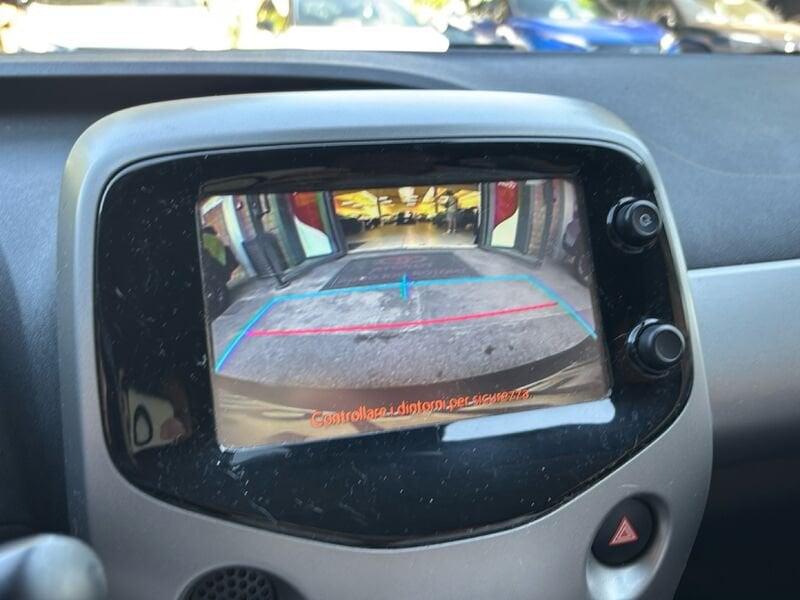 Toyota Aygo 1.0 VVT-i x-play TSS