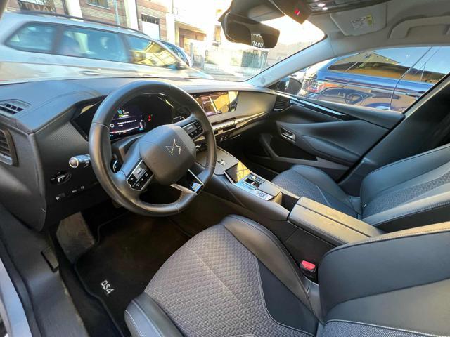 DS AUTOMOBILES DS 4 E-Tense 225 Cross Trocadero