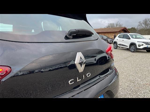 RENAULT Clio 1.6 E-Tech hybrid Initiale Paris 140cv auto my21