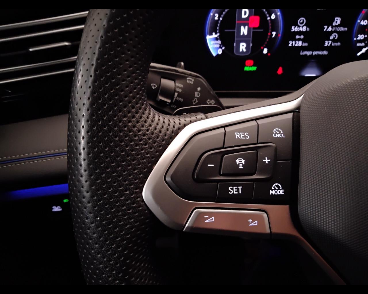 VOLKSWAGEN Tiguan III 2024 - Tiguan 1.5 etsi R-Line 150cv dsg